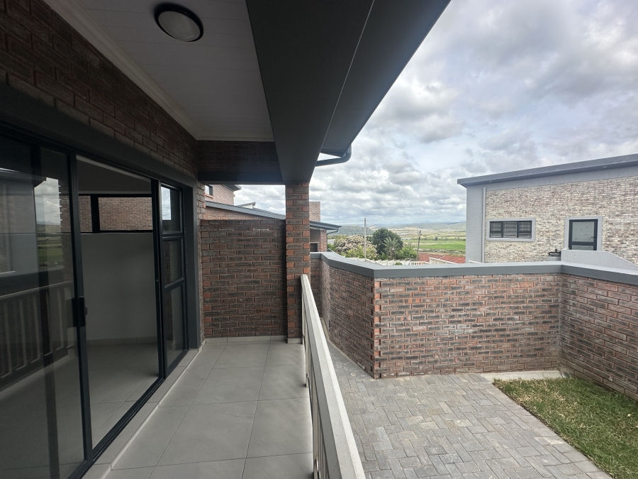 3 Bedroom Property for Sale in Fraaiuitsig Western Cape